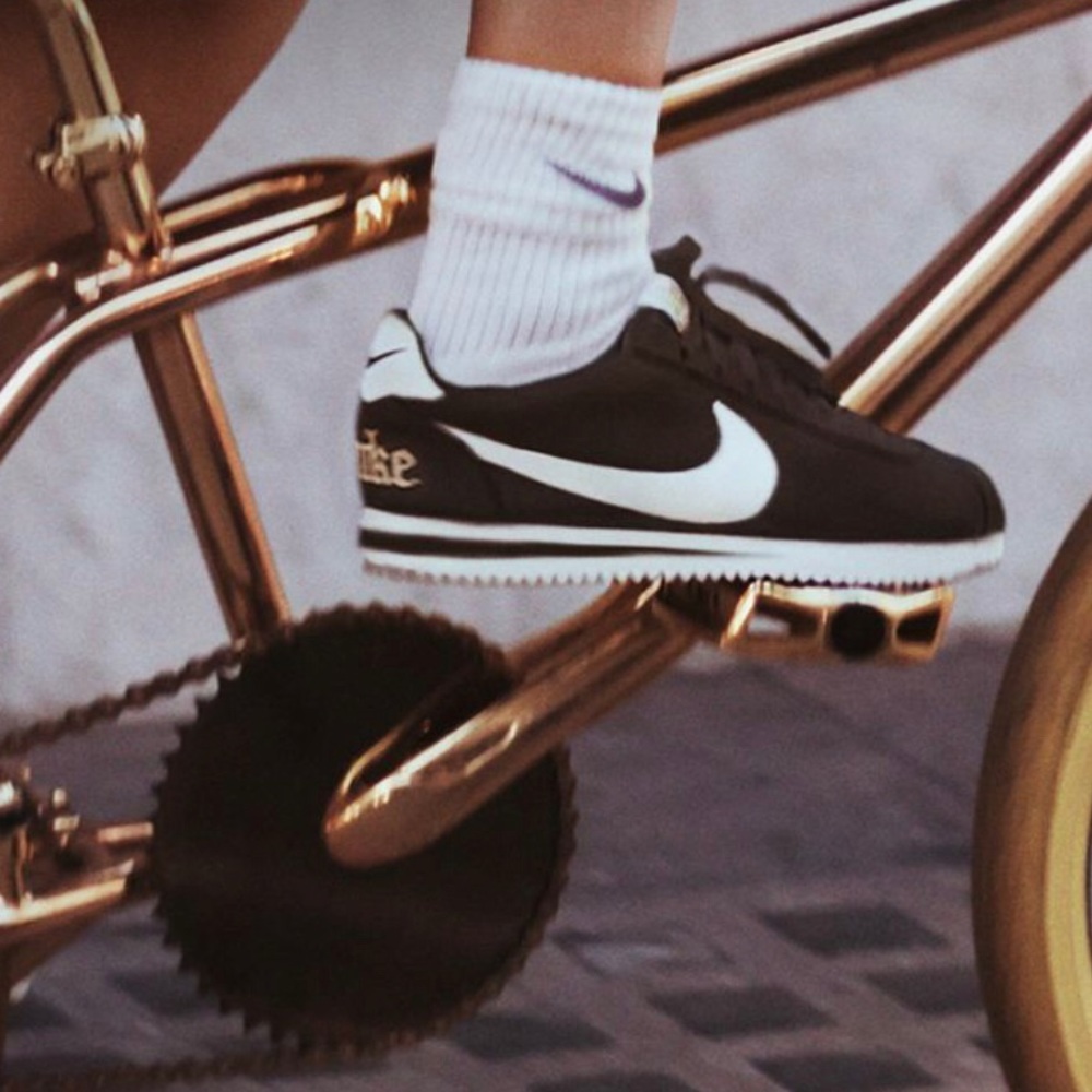 Nike Classic Cortez PREMIUM XLV Sneakers Black White Metallic Gold